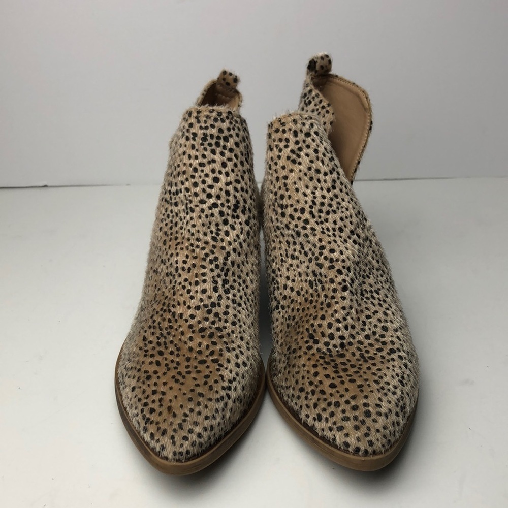 CL by Laundry Cheetah Ankle Boots 6 - Picture 4 of 11